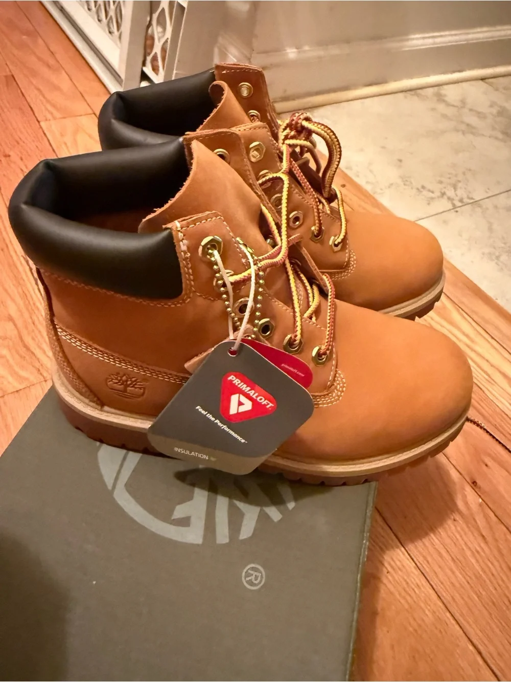 NWT Timberland Wheat Nubuck Boots Kids Sz 1.5